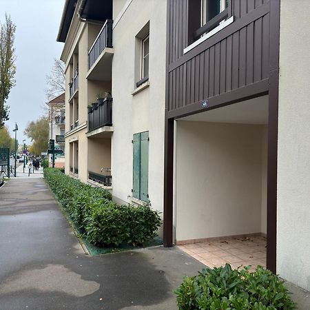 Appartement Equipe Proche De Disneyland Σερί Εξωτερικό φωτογραφία